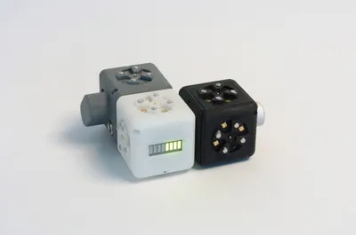 Figure 1.  A simple roBlocks robot.